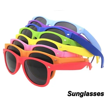 패션 트렌드 여성 선글라스 Unsiex 남자의 야외 여름 태양 안경을 고전적인 빈티지 UV400 낚시 스포츠 선글라스는 안경 De Sol