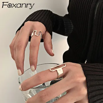 Foxanry 미니멀한 색깔을 약혼 반지의 여성을 위한 새로운 트렌드를 창조적인 빈 불규칙한 기하학적인 자석 보석