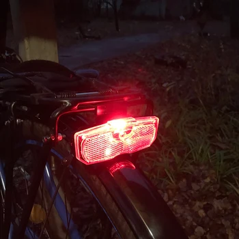 LED 산악 자전거 수하물 랙 빛을 방수 자석 시트 뒤 반사 미등 밤 타고 안전 경고는 반사체