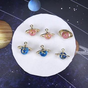 10 개 Crystal ball 행성은 빛나는 밤하늘 매력 펜던트는 훈장을 위한 목걸이 팔찌 귀걸이 KeyChain 보석 만들기