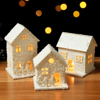 2023 크리스마스 Led 가벼운 나무 집으로 눈송이 빛나는 오두막의 크리스마스 장식한 집 크리스마스 장식 새해 선물