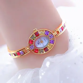 Bs 여성용 시계의 유명한 고급 브랜드 작은 다이얼은 여성 손목 시계를 방수 드레스 골드 시계 팜므 2023